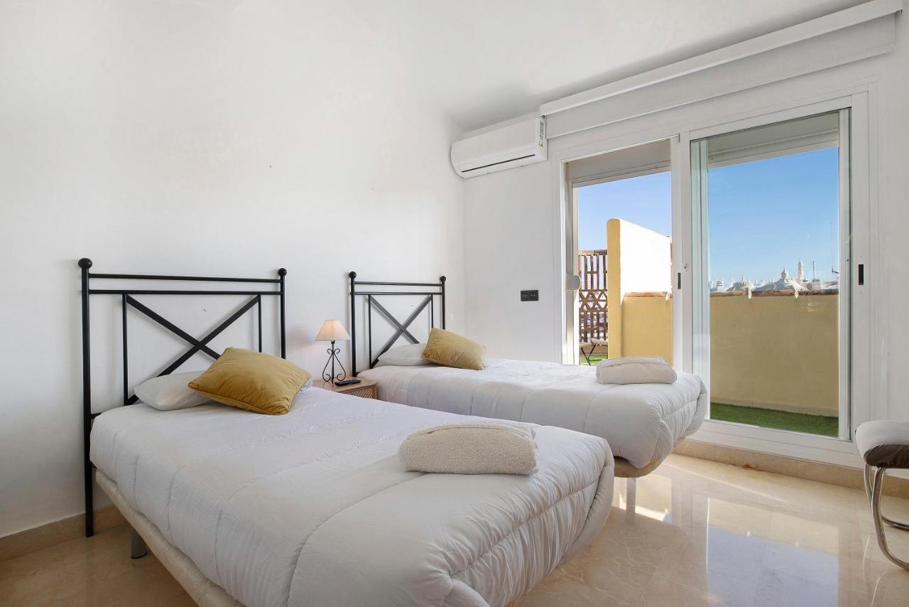 Luxury In Puerto Marina Daire Benalmádena Dış mekan fotoğraf